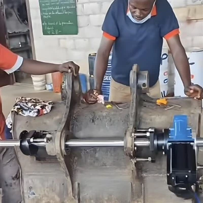 ラインボーリングおよび溶接機